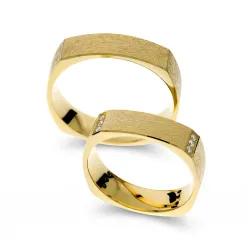 Alianza Nox Oro Amarillo 18K – Diseño Escultórico | Celinni