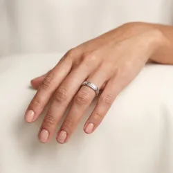 Cadence Ehering 18K Weißgold & natürliche Diamanten 4 mm