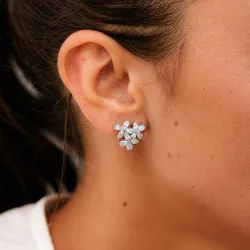 Noémie Diamond Earrings in 18K Gold | Celinni
