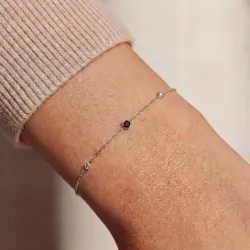 Granat-Armband Januar mit Diamanten aus 18K Weißgold