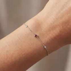 سوار ياقوت يوليو وألماس طبيعي من الذهب الأبيض عيار 18 قيراط