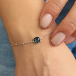 Blautopas-Armband aus 18K Weißgold – Strahlende Eleganz