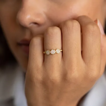 Bague Trois Clusters Ronds Pavés en Or 18K ou Platine