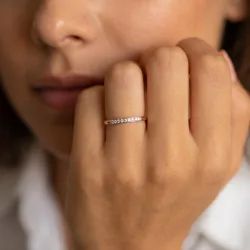 Feiner Pav&eacute;-Halbring aus 18K Gold oder Platin | Celinni