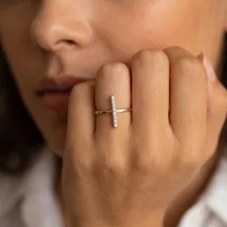 Bague Barrette Verticale Pavée en Or 18K ou Platine