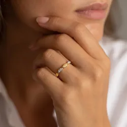Bague Sem&eacute;e de Marquises en Or 18K ou Platine | Celinni