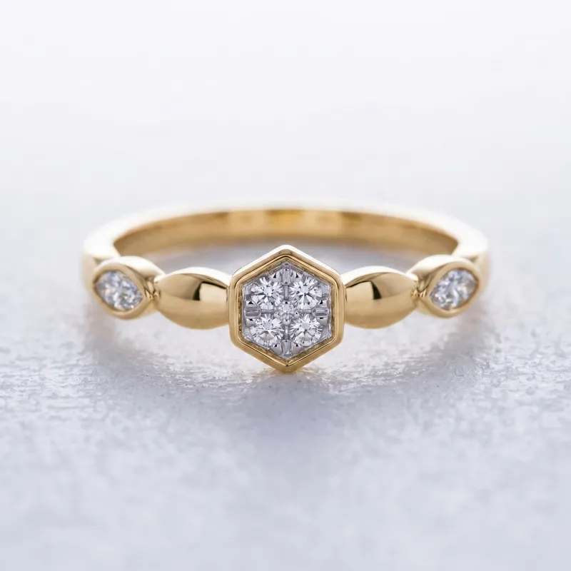 Bague Hexagone Pav&eacute; et Marquises en Or 18K ou Platine