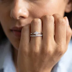 Bague Double Anneau Losange Pavé en Or 18K ou Platine