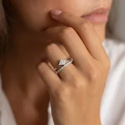 Bague Double Anneau Losange Pavé en Or 18K ou Platine