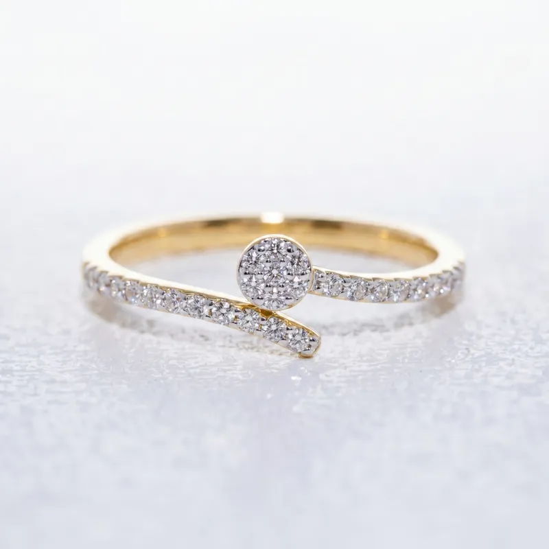 Bague Croisée Tête Ronde en Or 18K ou Platine
