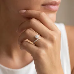 Bague Croisée Tête Ronde en Or 18K ou Platine | Celinni