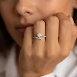 Bague Croisée Tête Ronde en Or 18K ou Platine | Celinni