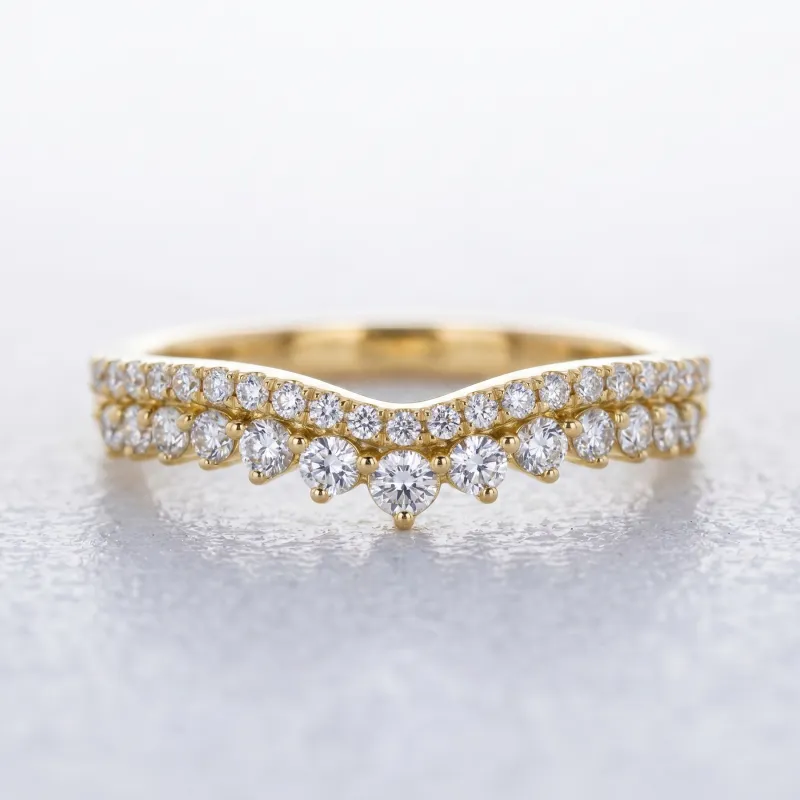 Bague Contour Chevron Pavé en Or 18K ou Platine