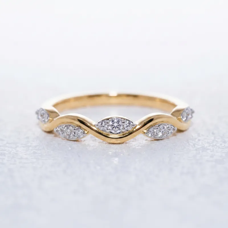 Bague Jonc Ondulé Navettes en Or 18K ou Platine