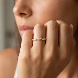 Bague Jonc Ondul&eacute; Navettes en Or 18K ou Platine | Celinni