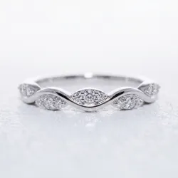 Bague Jonc Ondul&eacute; Navettes en Or 18K ou Platine | Celinni