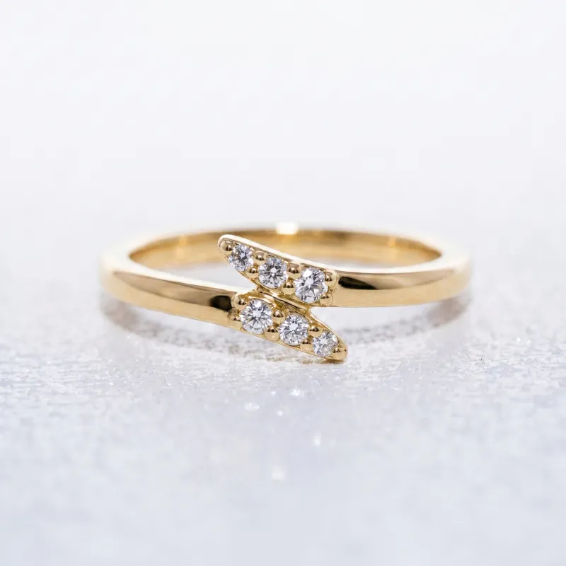Bague Jonc Ouvert Croisé en Or 18K ou Platine
