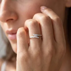 Bague Jonc Ouvert Croisé en Or 18K ou Platine | Celinni