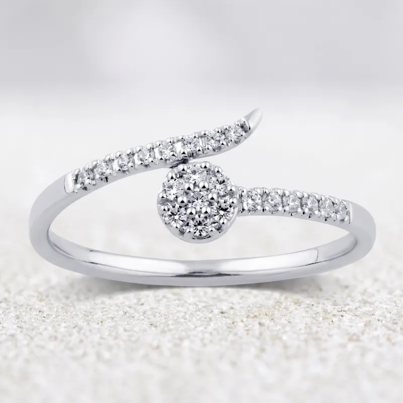 Bague Jonc Ouvert Diamants Dispersés en Or 18K ou Platine