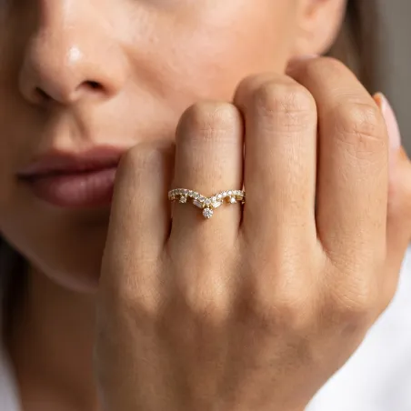 Bague Couronne Chevron en Or 18K ou Platine