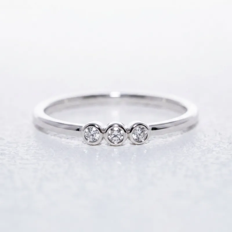 Bague Trilogie Diamants en Or 18K ou Platine | Celinni