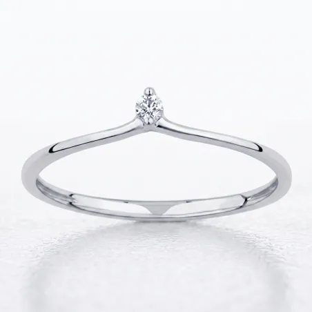 Chevron Solitaire Ring in 18K Gold or Platinum