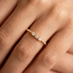 Bague Jonc Perlé Trio Diamants en Or 18K ou Platine