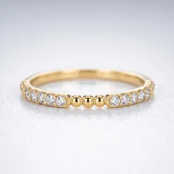 Bague Demi-alliance Chevron en Or 18K ou Platine | Celinni