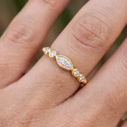 Bague Jonc Navette Diamants en Or 18K ou Platine | Celinni