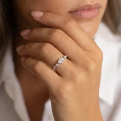 Bague Jonc Navette Diamants en Or 18K ou Platine | Celinni