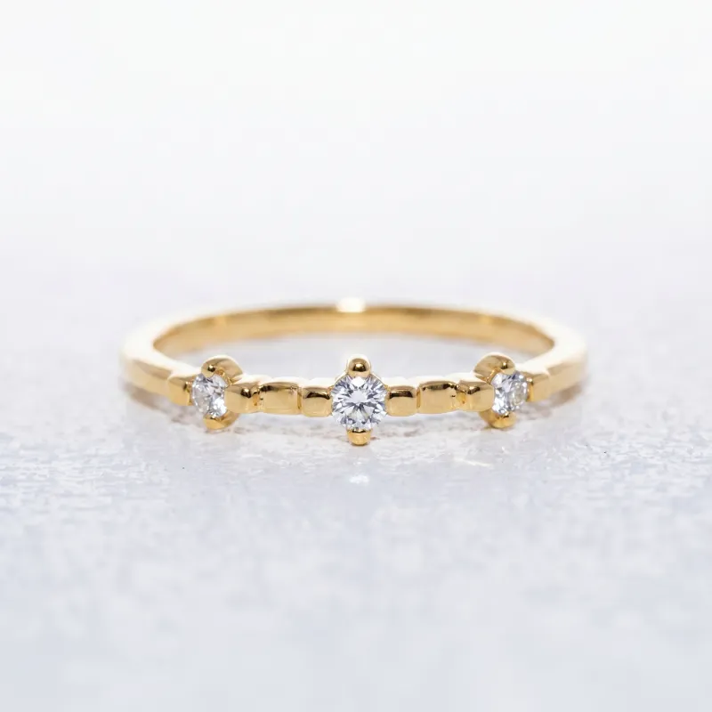 Bague Trilogie Diamants Espacés en Or 18K ou Platine