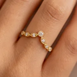 Bague Couronne Marquise Grènetée en Or 18K ou Platine