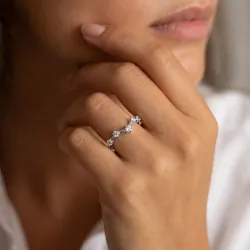 Bague Chevron Diamants Griffes en Or 18K ou Platine
