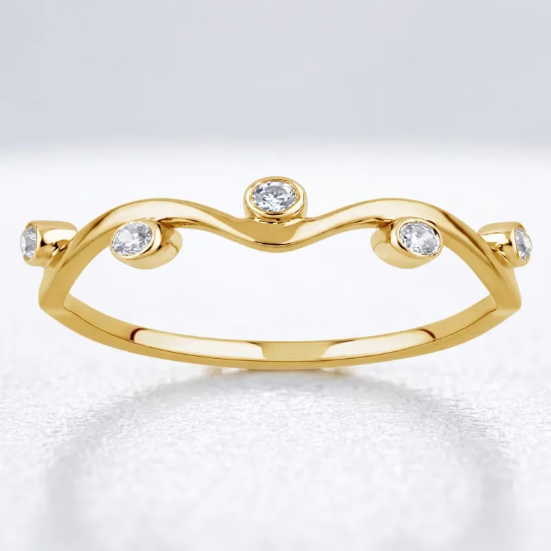 Bague Jonc Vague Sem&eacute; de Diamants en Or 18K ou Platine