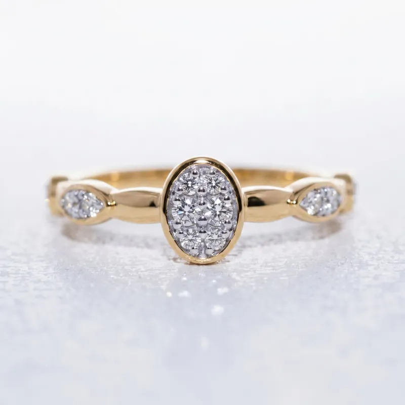 Bague Tête Ovale Diamantée en Or 18K ou Platine