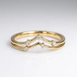 Pavé-Tiara-Ring aus 18K Gold oder Platin | Celinni