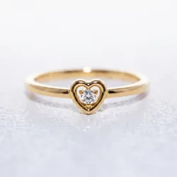 Hart Ring met Centrale Diamant in 18K Goud | Celinni