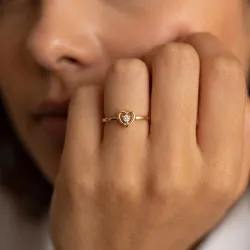 Heart Diamond Ring in 18K Gold or Platinum | Celinni