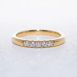 Bague Jonc Cinq Diamants en Or 18K ou Platine | Celinni