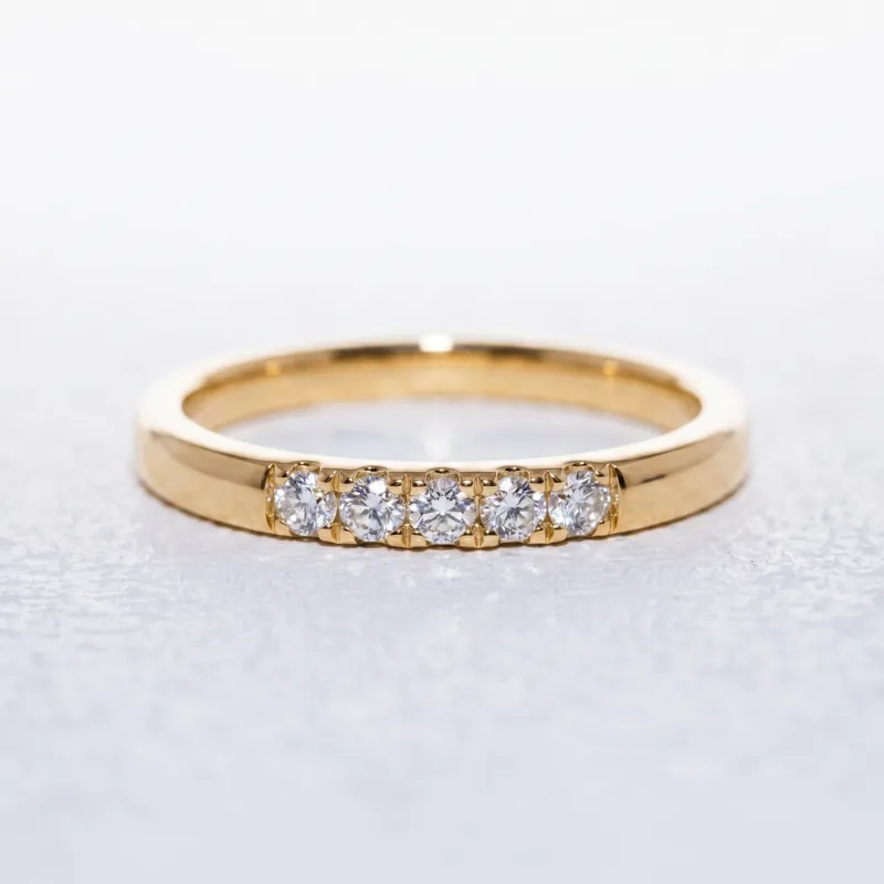 Bague Jonc Cinq Diamants en Or 18K ou Platine