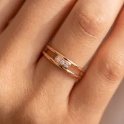 Bague jonc ajouré trois diamants en or 18K ou platine