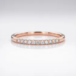 Bague Demi-jonc Pavé Fin en Or 18K ou Platine | Celinni
