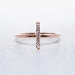 Bague Barrette Verticale Pavée en Or 18K ou Platine