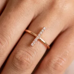 Bague Barrette Verticale Pavée en Or 18K ou Platine