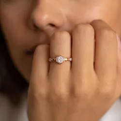 Bague Hexagone Pav&eacute; et Marquises en Or 18K ou Platine