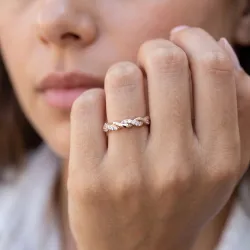 Bague Éternité Torsadée Diamants en Or 18K ou Platine