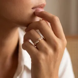 Bague Éternité Torsadée Diamants en Or 18K ou Platine