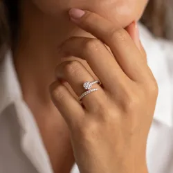 Bague Croisée Tête Ronde en Or 18K ou Platine | Celinni