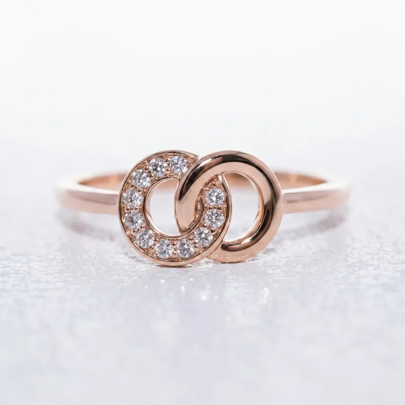 Bague Cercles Entrelacés Pavés en Or 18K ou Platine