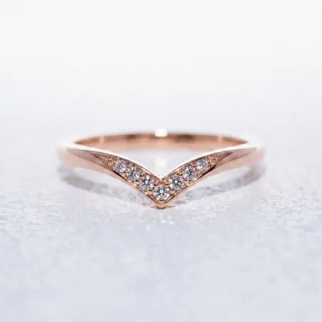 Chevron Diamond Ring in 18K Gold or Platinum